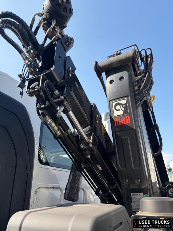 Volvo FL 240