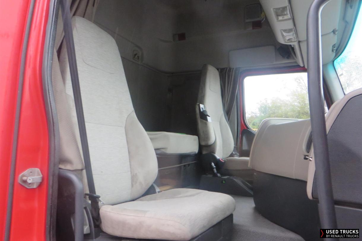 Renault Trucks Premium 450