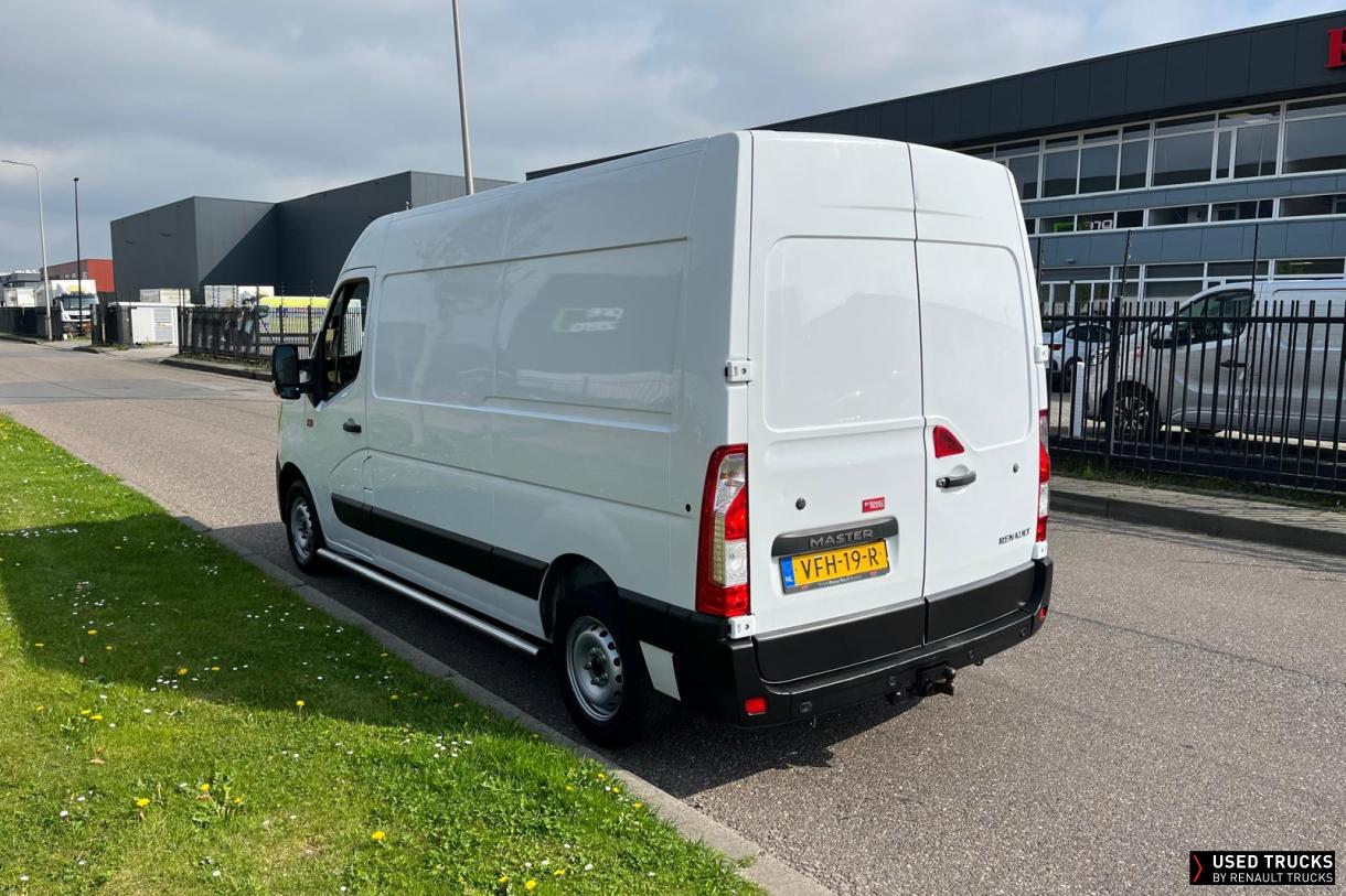 Renault Trucks Master 180