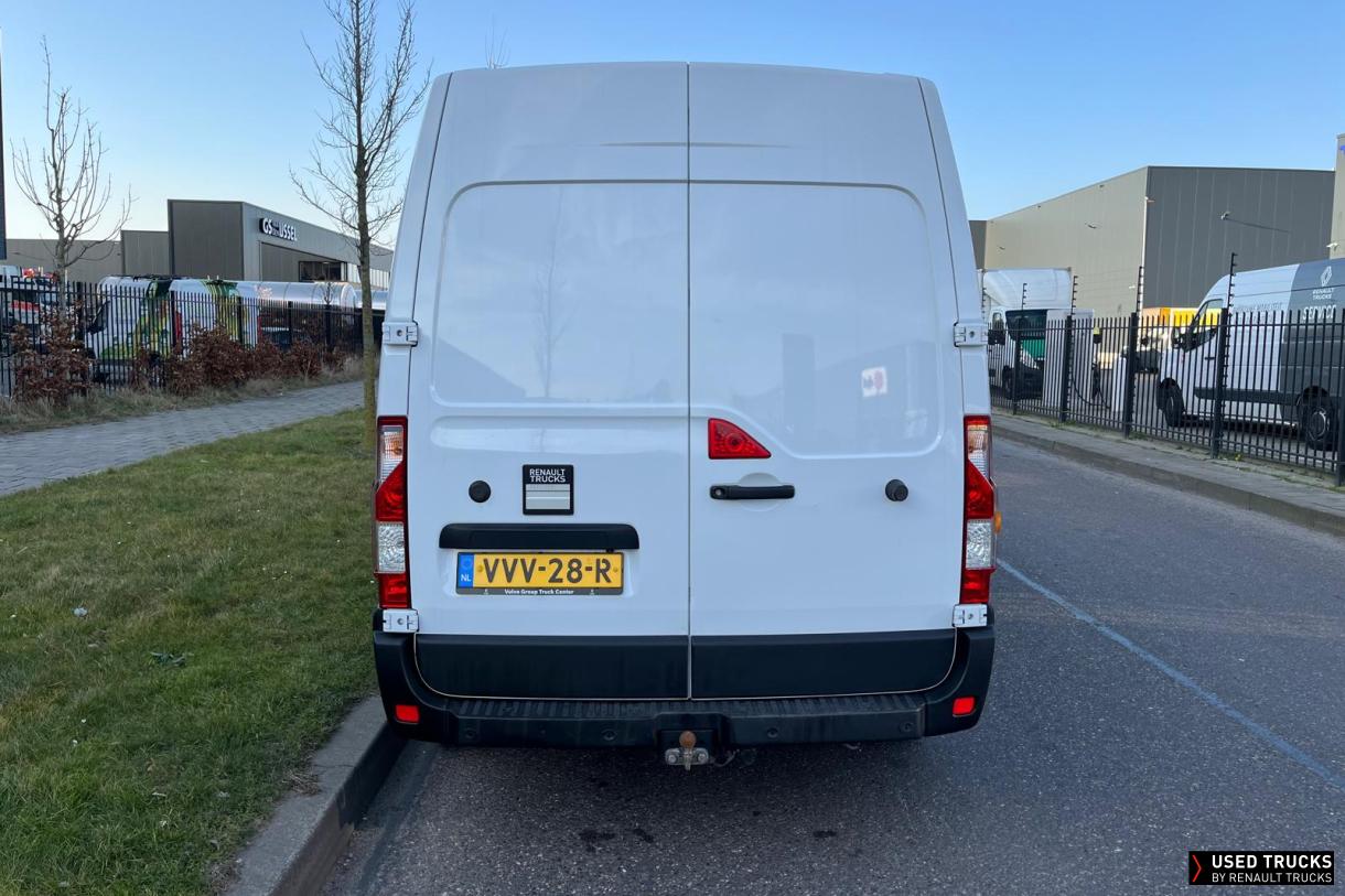 Renault Trucks Master 150