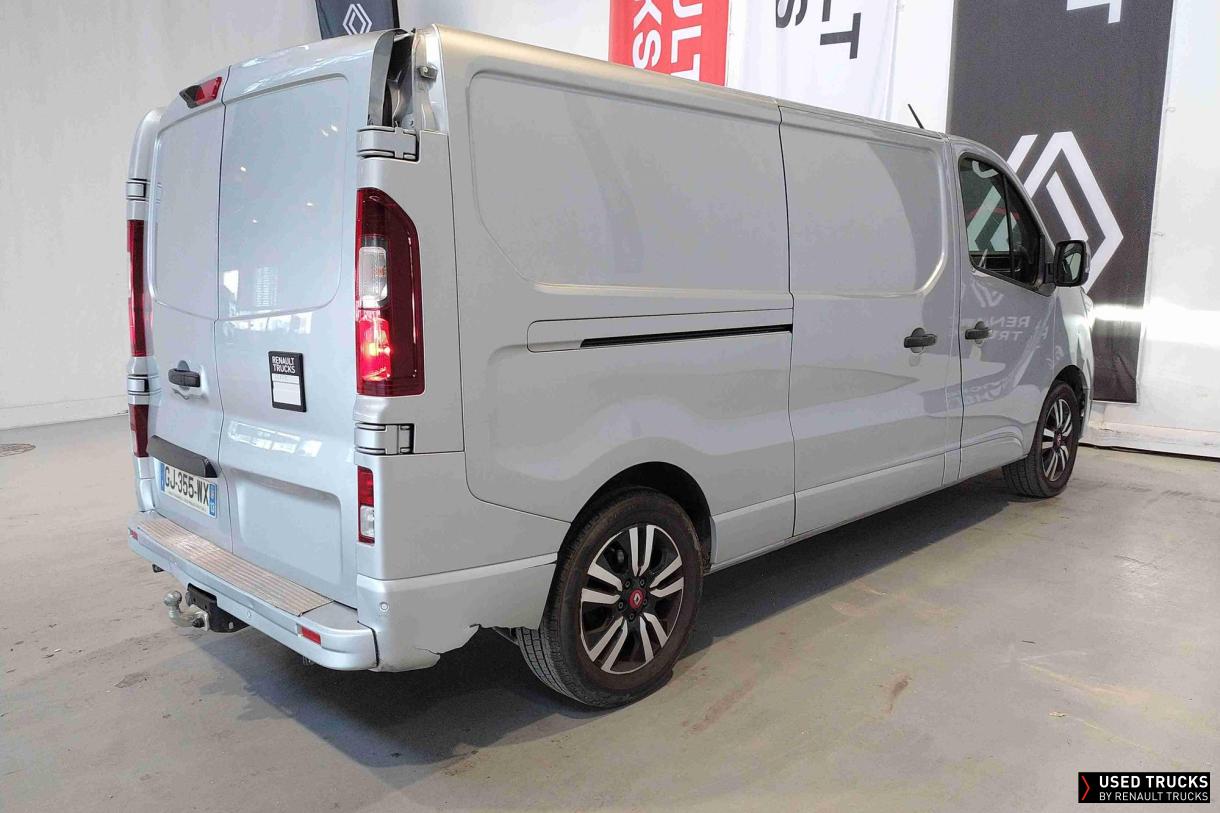 Renault Trucks Trafic 