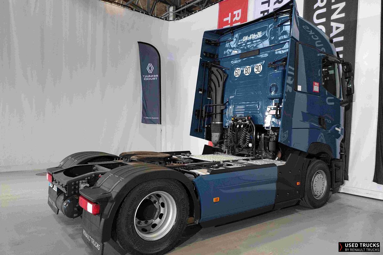 Renault Trucks T High 