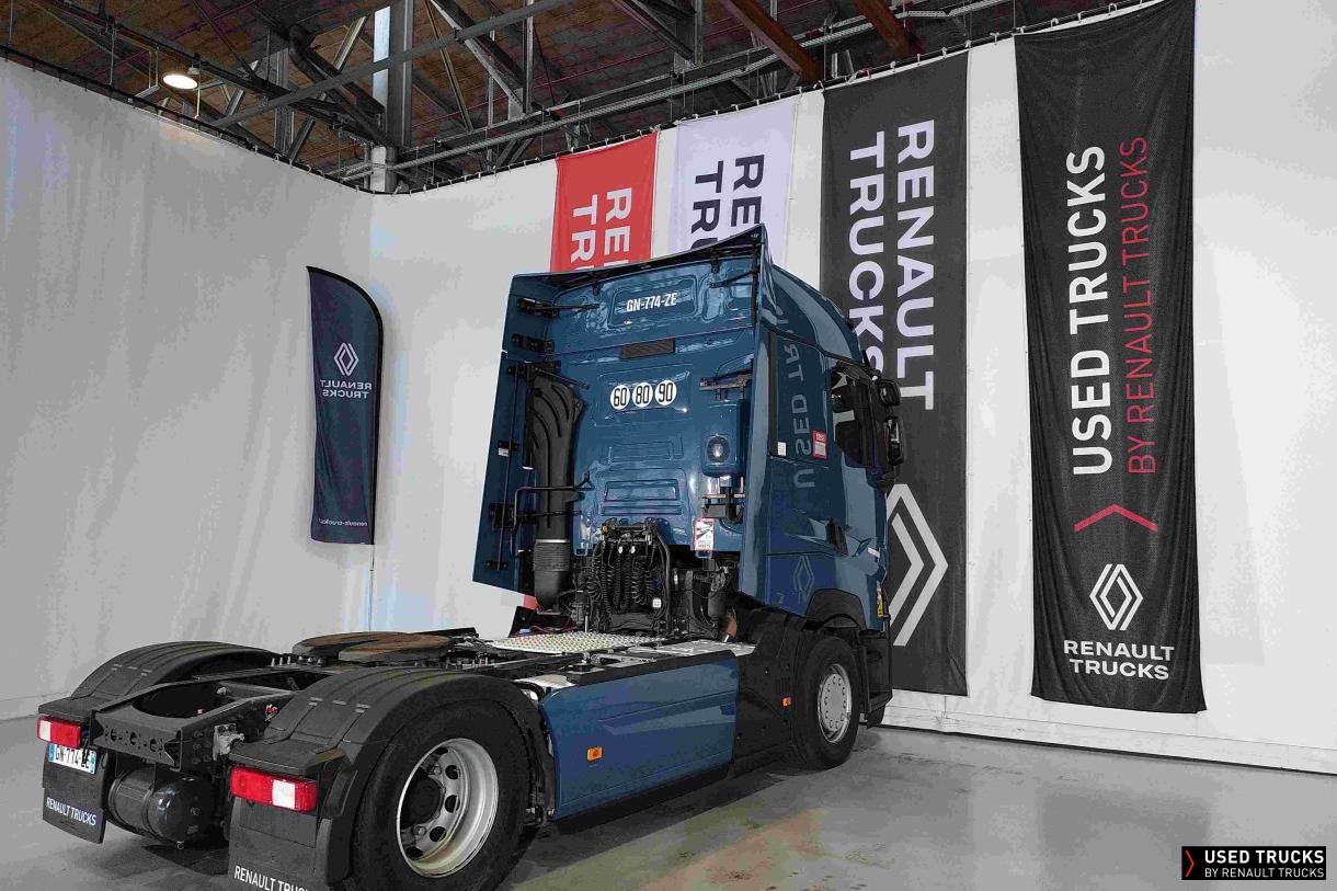 Renault Trucks T High 