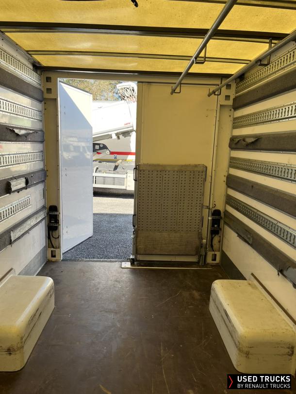 Renault Trucks Master 170