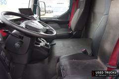 Renault Trucks D
                                          240