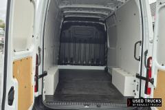 Renault Trucks Master
                                          135