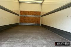 Renault Trucks D
                                          250