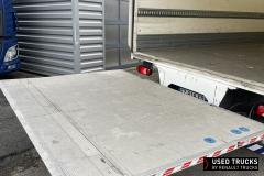 Renault Trucks D
                                          210