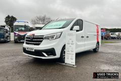 Renault Trucks Trafic
                                          
