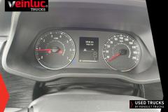 Renault Trucks Trafic
                                          81