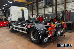 Renault Trucks D
                                          280