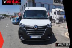 Renault Trucks Master
                                          135