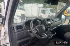 Renault Trucks Master
                                          145