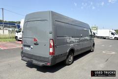 Nissan Interstar
                                          165