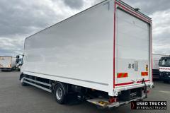 Renault Trucks D
                                          240