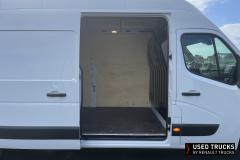 Renault Trucks Master
                                          130