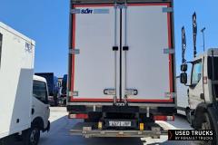 Renault Trucks Premium Distribution
                                          270