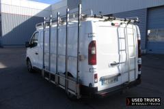 Renault Trucks Trafic
                                          130