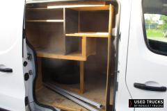 Renault Trucks Trafic
                                          130