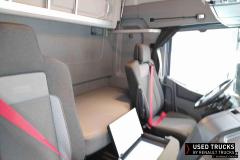 Renault Trucks T High
                                          480