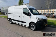 Renault Trucks Master
                                          180