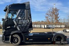 Renault Trucks T High
                                          520