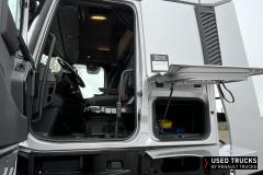 Renault Trucks T High
                                          520