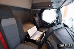 Renault Trucks T
                                          480