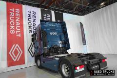 Renault Trucks T High
                                          