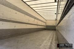 Renault Trucks Remorque
                                          